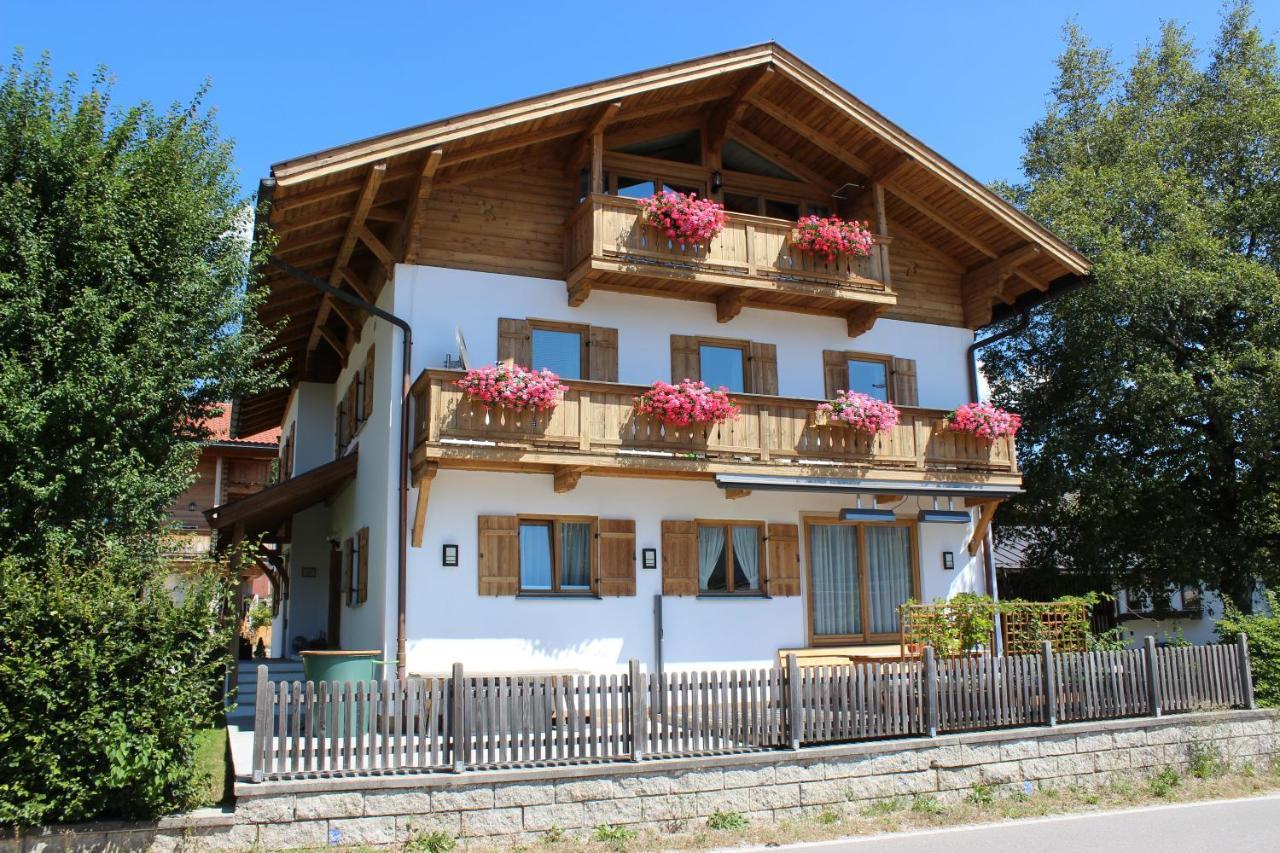 Ferienwohnungen Buerger Reit im Winkl Esterno foto